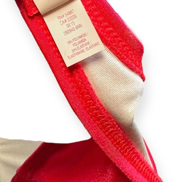 VICTORIA’S SECRET Women’s Red The Knockout Twist Bandeau Bikini Top Size 34D - Picture 5 of 5